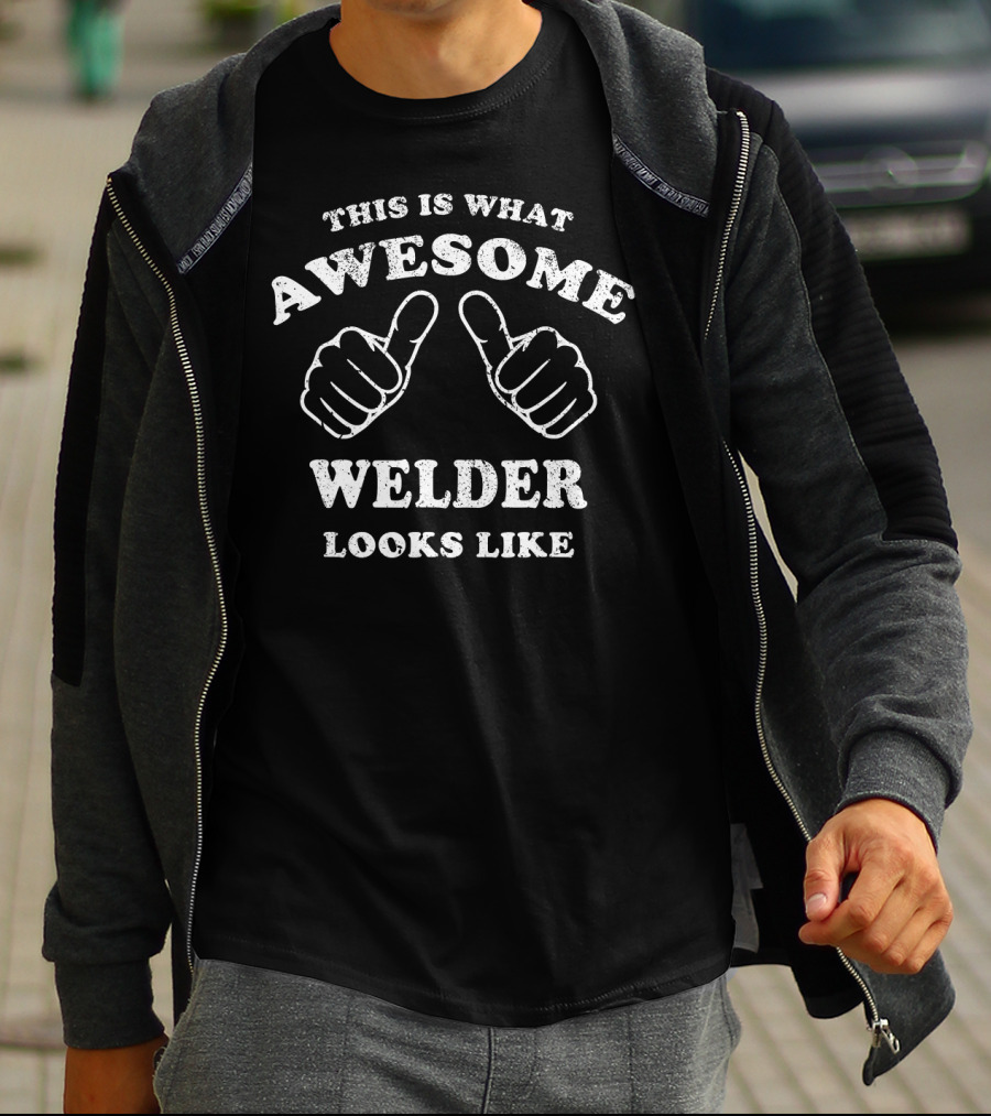 This Is What Awesome Welder Looks Like Thumbs Up Gesture T-Shirt
