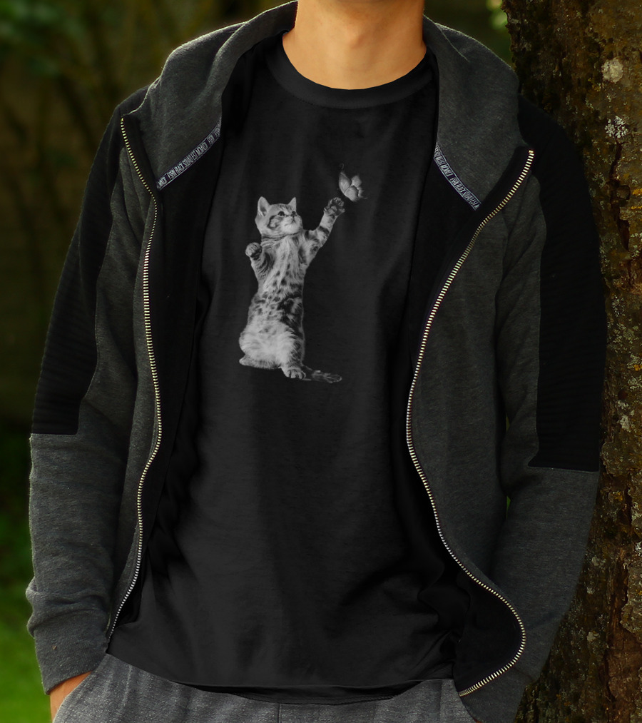 This Kitty Play Butterflies T-Shirt