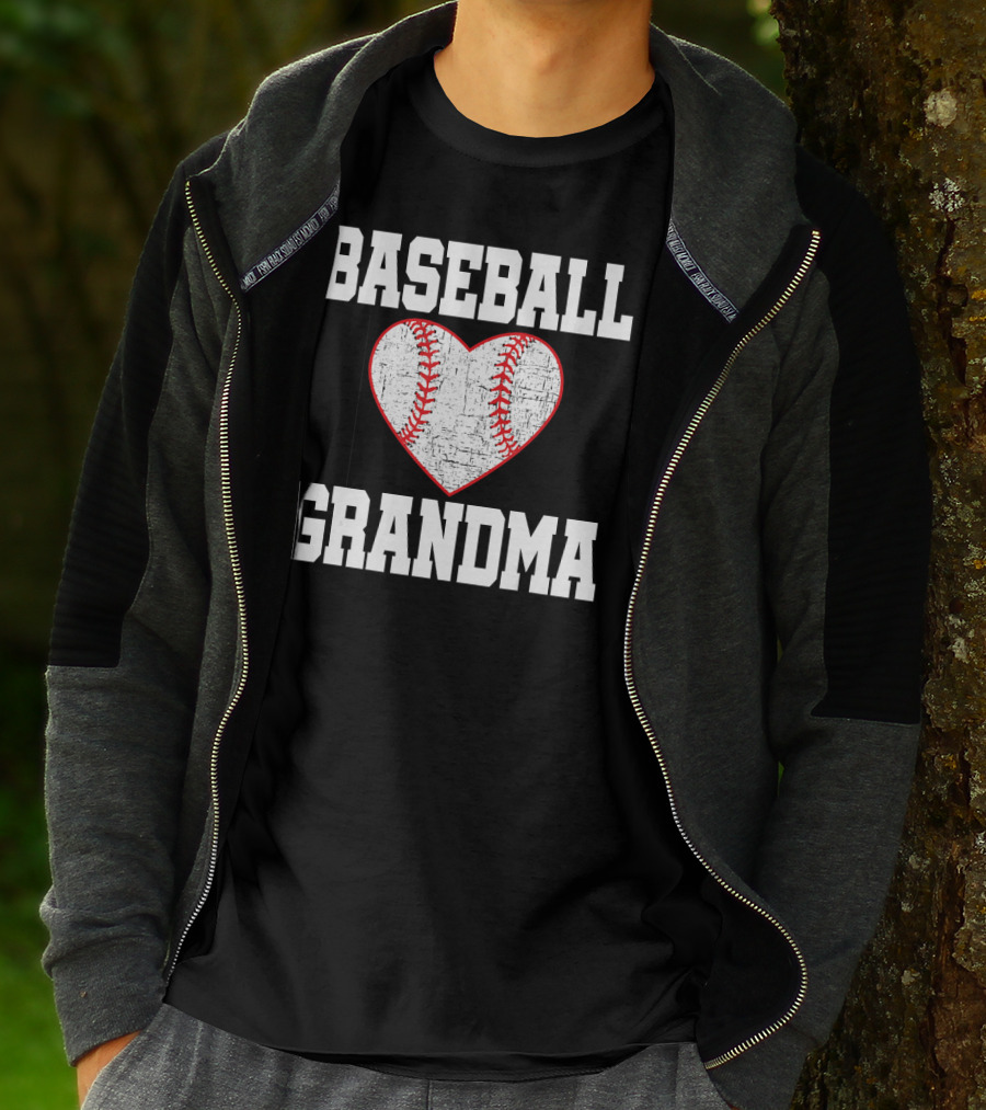 Baseball Grandma Vintage Heart T-Shirt