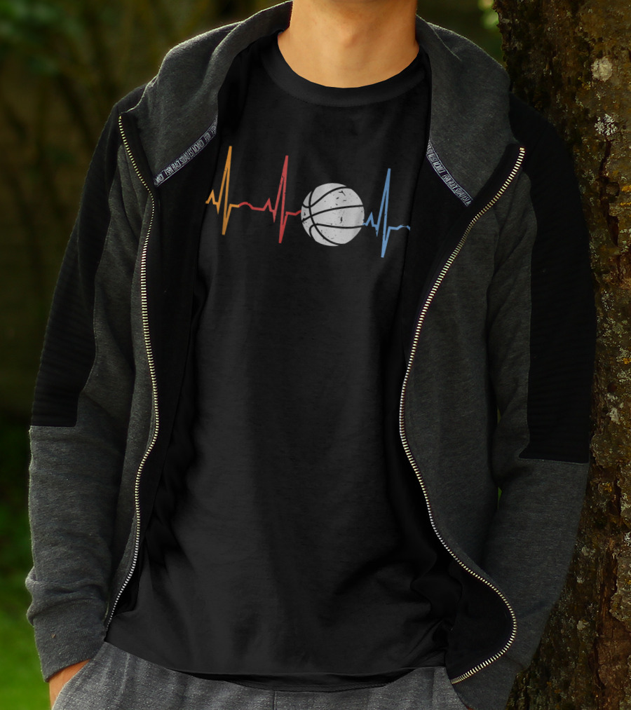 Vintage Basketball Heartbeat Retro Colorful Line Basketball T-Shirt