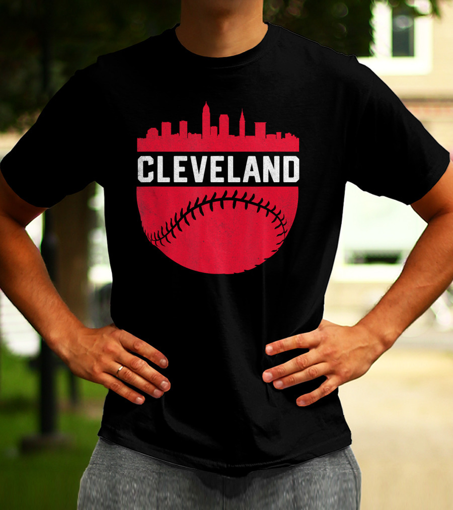 Cleveland Ohio Vintage Skyline Baseball T-Shirt