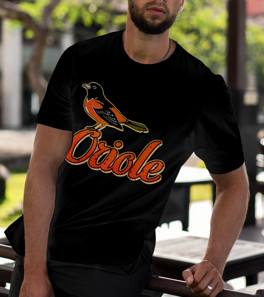 Vintage Oriole Bird Script Text Amazing Bird T-Shirt