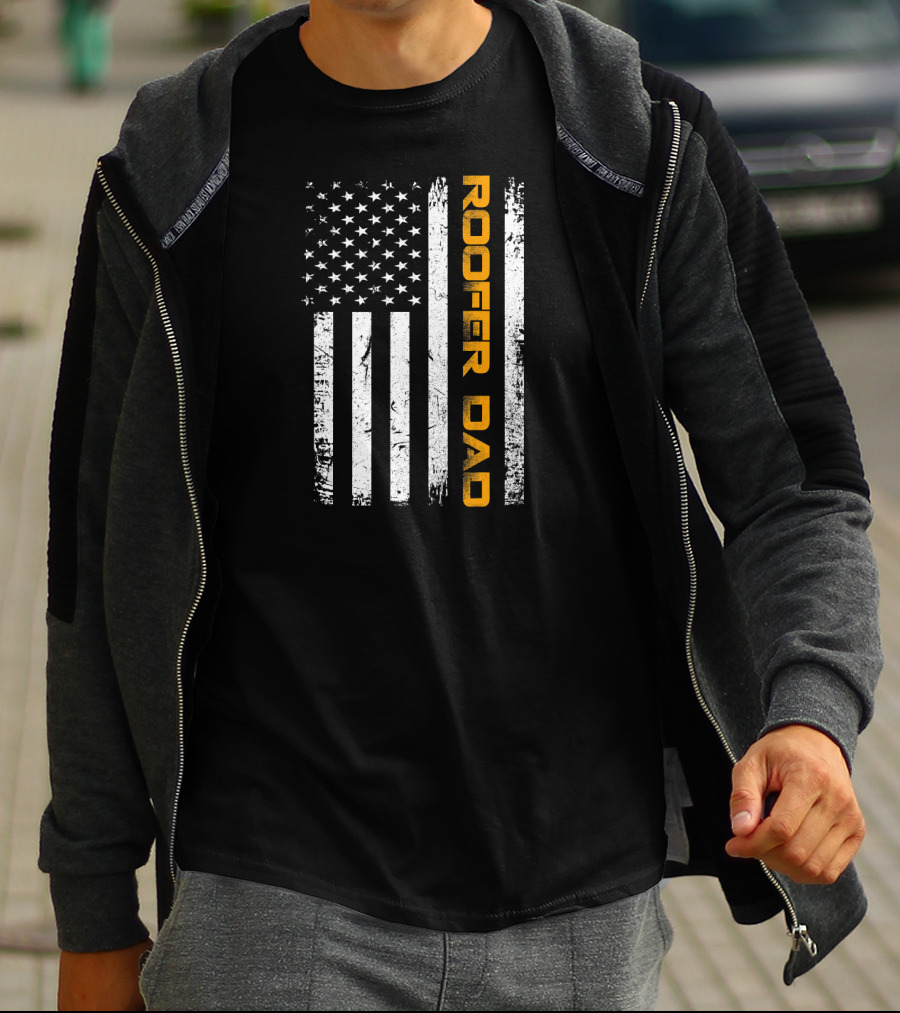 Vintage Roofer Dad American Flag USA Fun T-Shirt