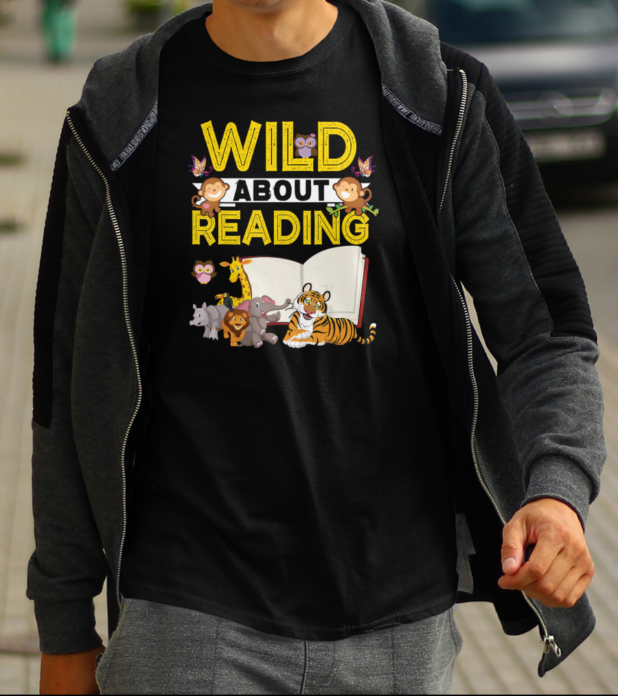 Wild About Reading Back To School Jungle Safari Animals Kids Book T-Shirt