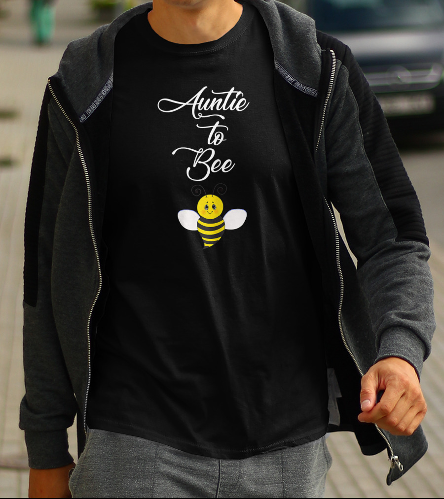 Auntie To Bee Pregnancy Announcement T-Shirt