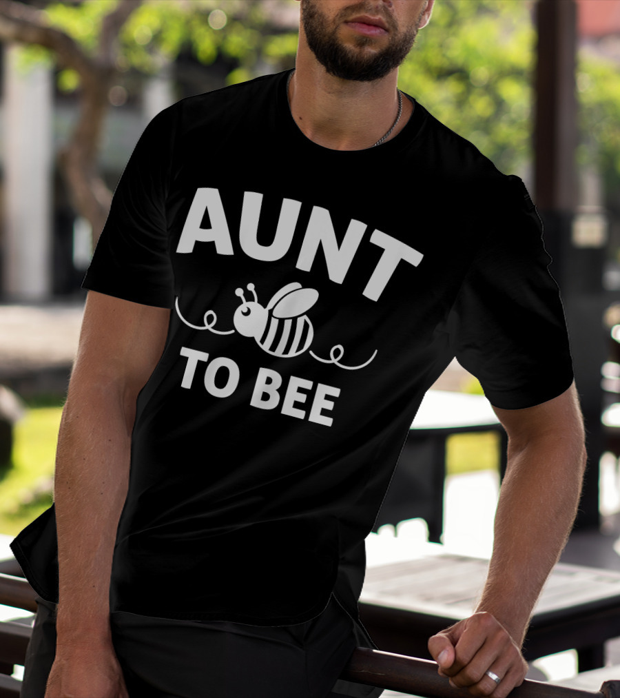 Aunt To Bee Cute New Aunt BEEcoming T-Shirt