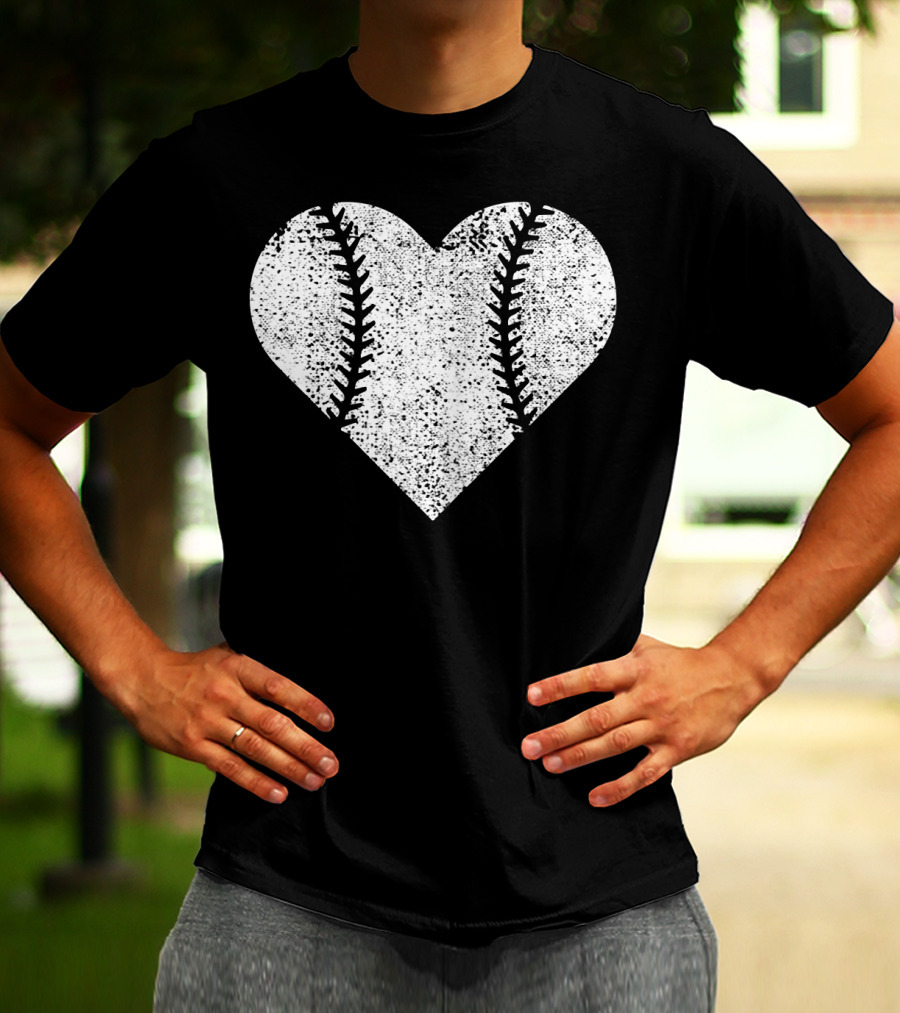 Baseball Heart Love Mom Funny Cute Comfy T-Shirt