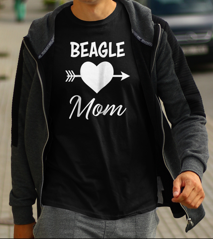 BEAGLE Mom Heart Arrow T-Shirt