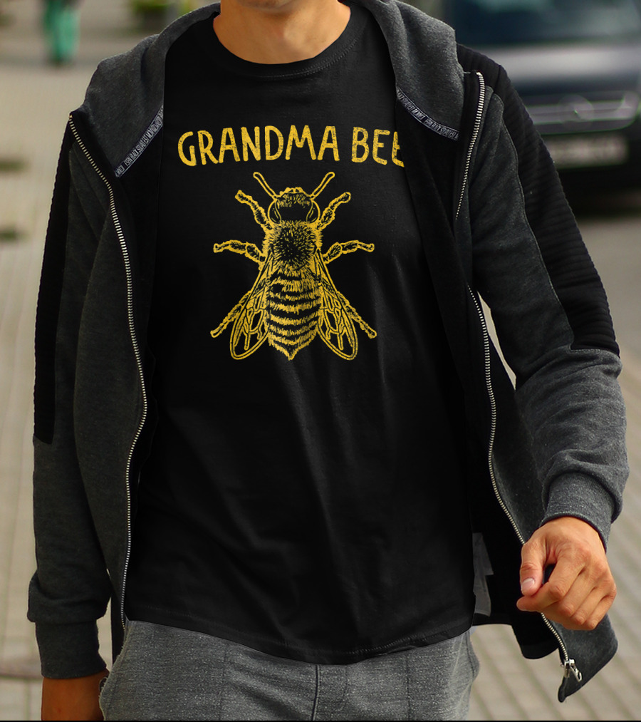 Grandma Bee Keeper Apia T-Shirt