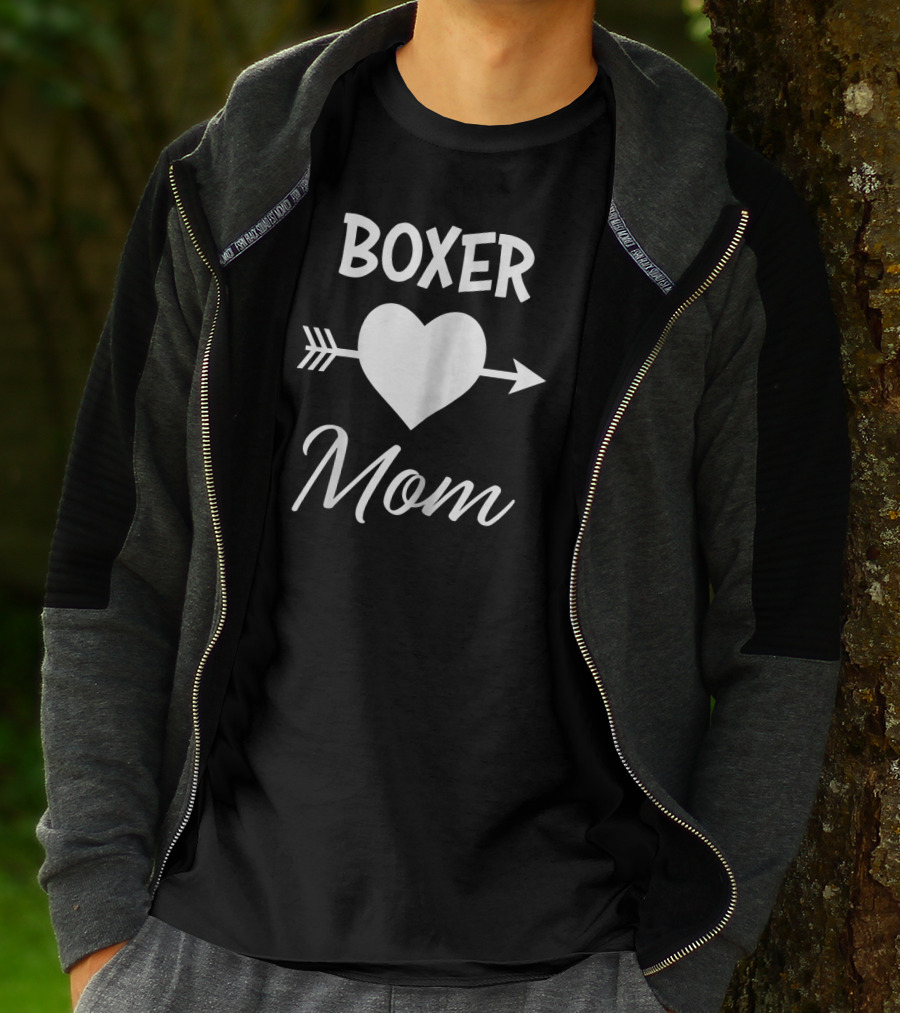 Boxer Mom Heart Arrow T-Shirt