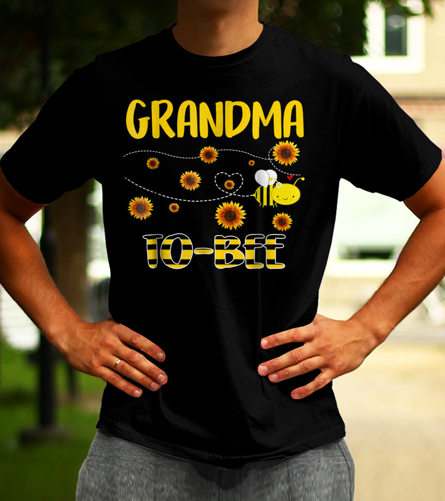 GRANDMA TO BEE Sunflowers And Bee T-Shirt