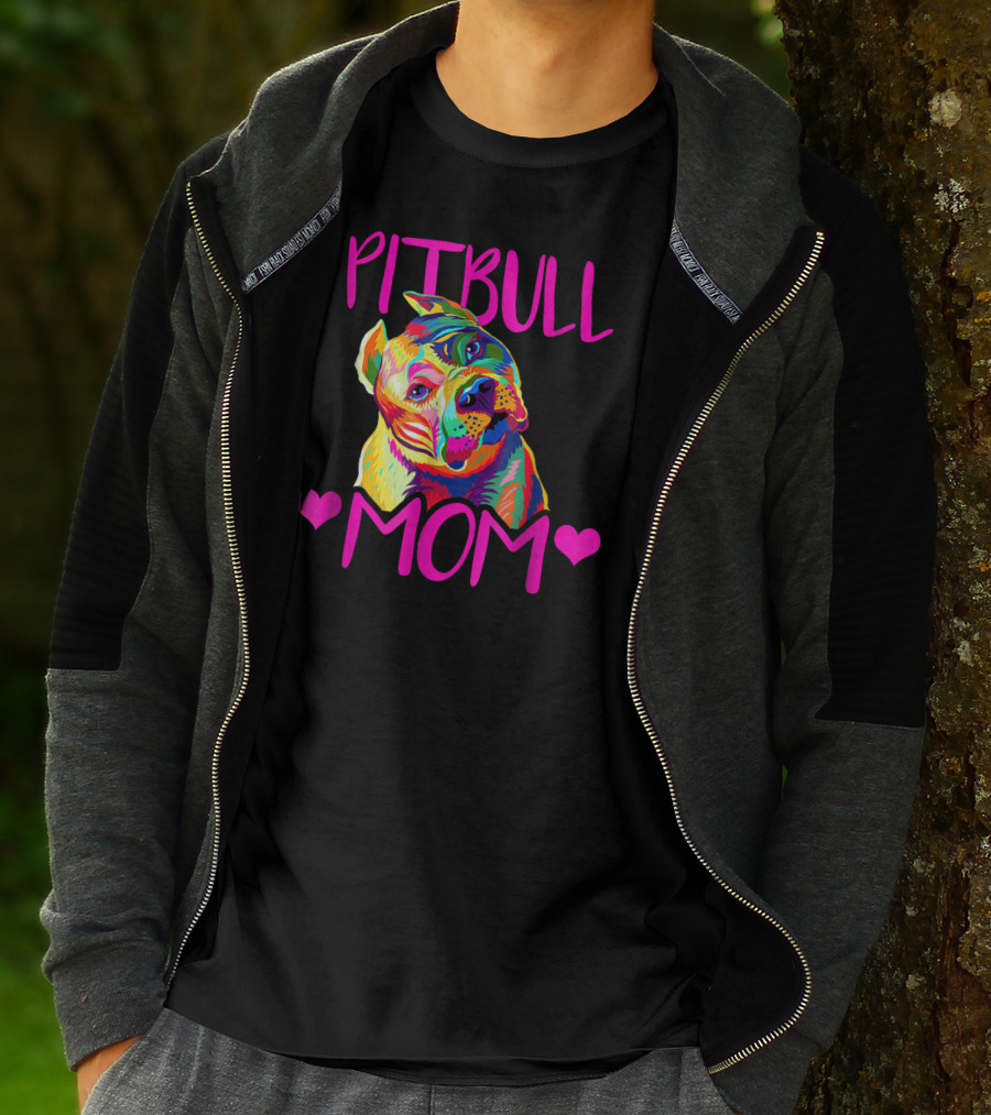 PITBULL MOM T-Shirt