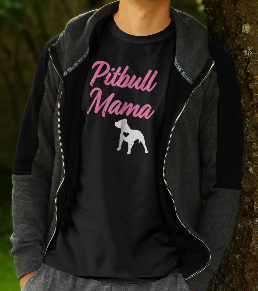 Pitbull Mama Women's Pit Bull Heart T-Shirt