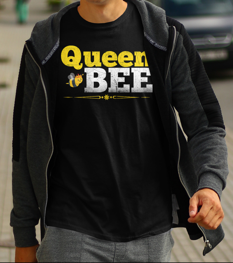 Queen Bee With Crown Boss Lady T-Shirt