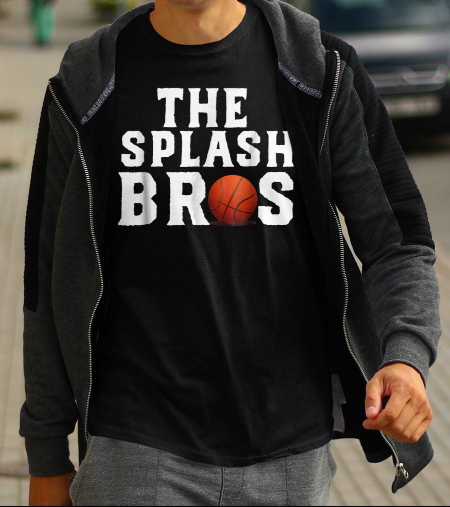 The Splash Bros Basketball Icon With Ball T-Shirt
