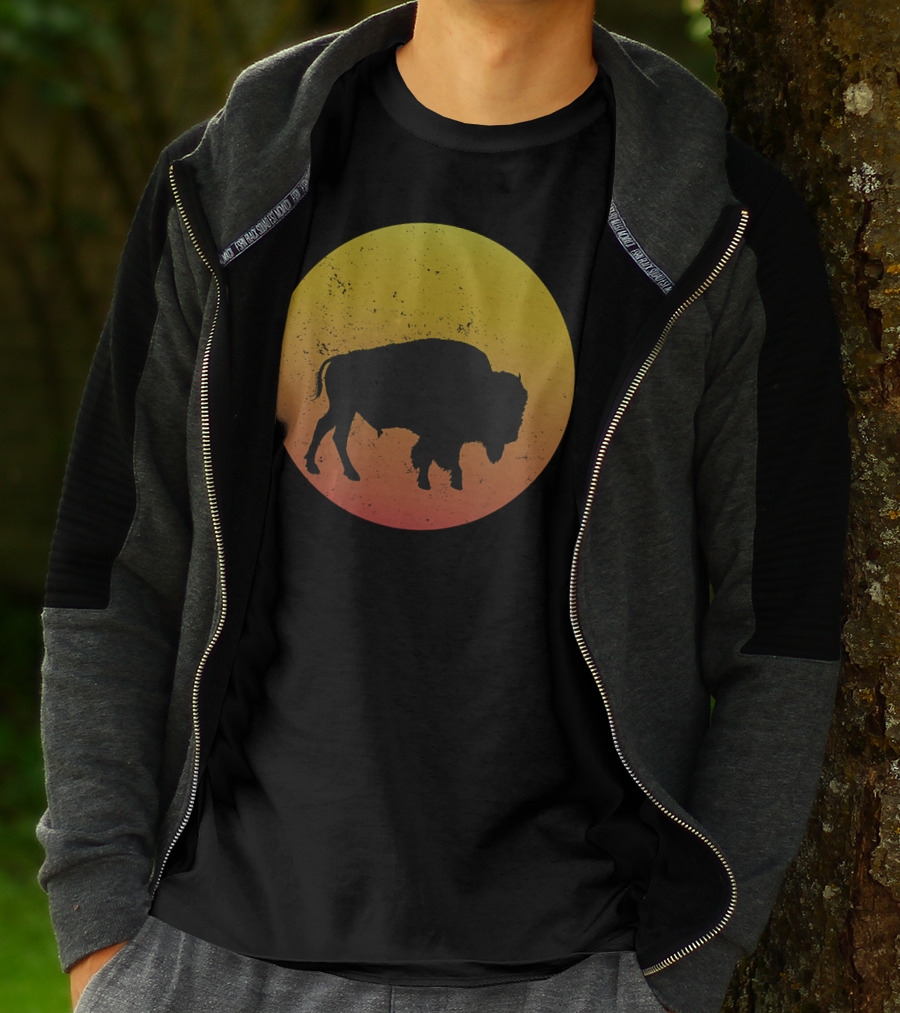 Sunset Plains Bison Vintage Circle T-Shirt