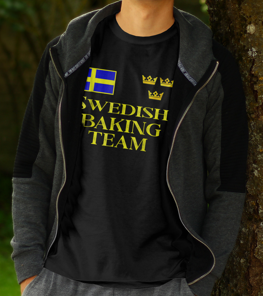 Swedish Baking Team Christmas Cookies Swedish Flag And Three Crowns T-Shirt