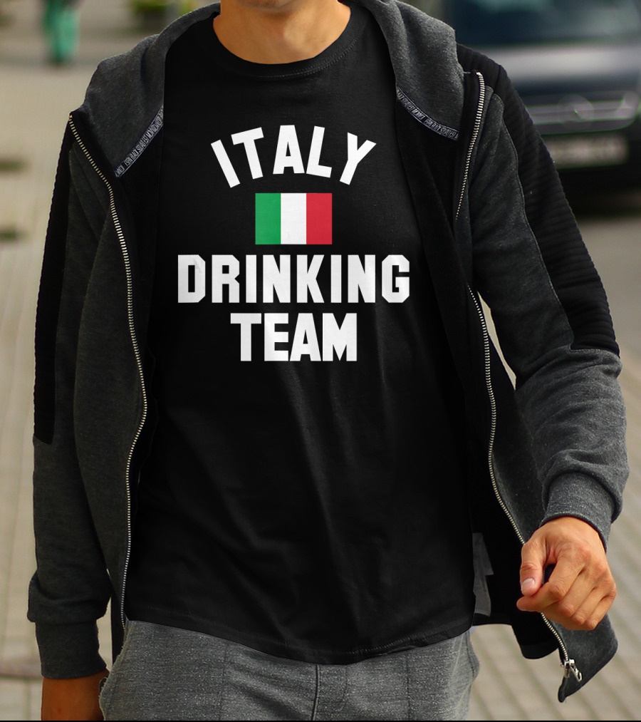 Italy Drinking Team Italy Beer Theme With Italian Flag T-Shirt