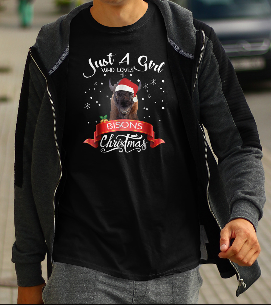 Just A Girl Who Loves Bisons And Christmas T-Shirt