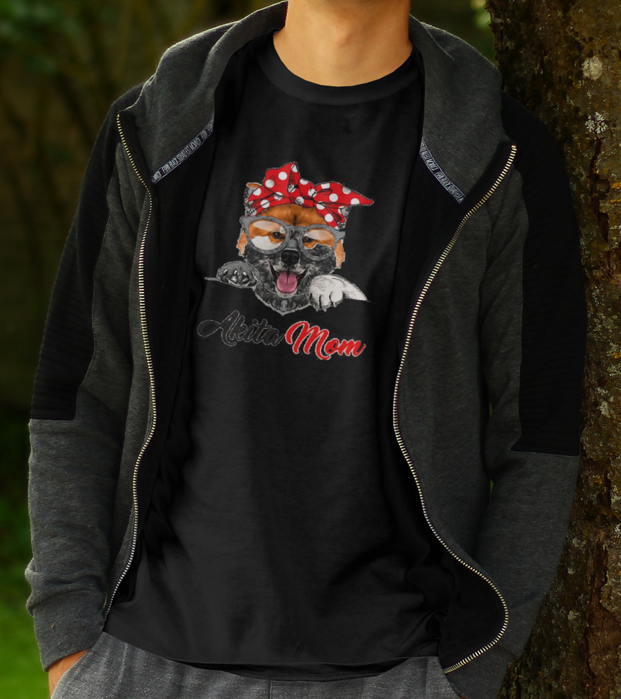 Akita Mom Funny Dog With Red Polka Dot Bow And Glasses T-Shirt