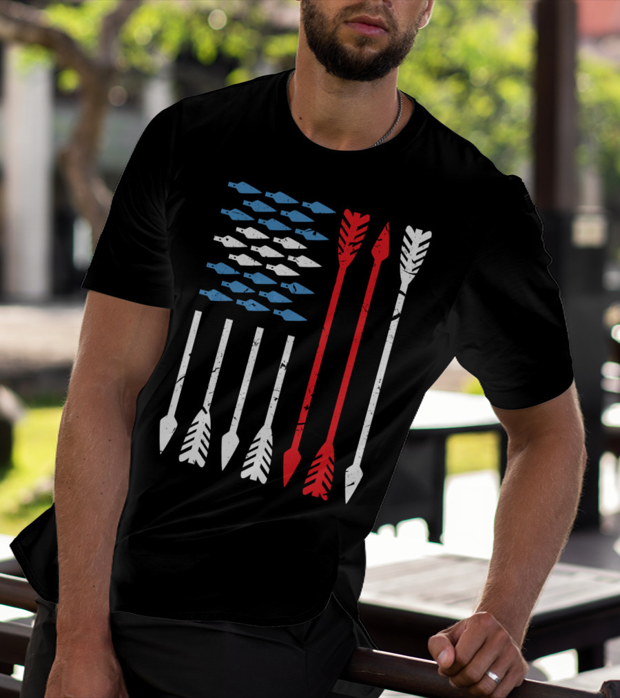 American Flag Arrow Archery Vintage Distressed Stars And Stripes Arrows T-Shirt