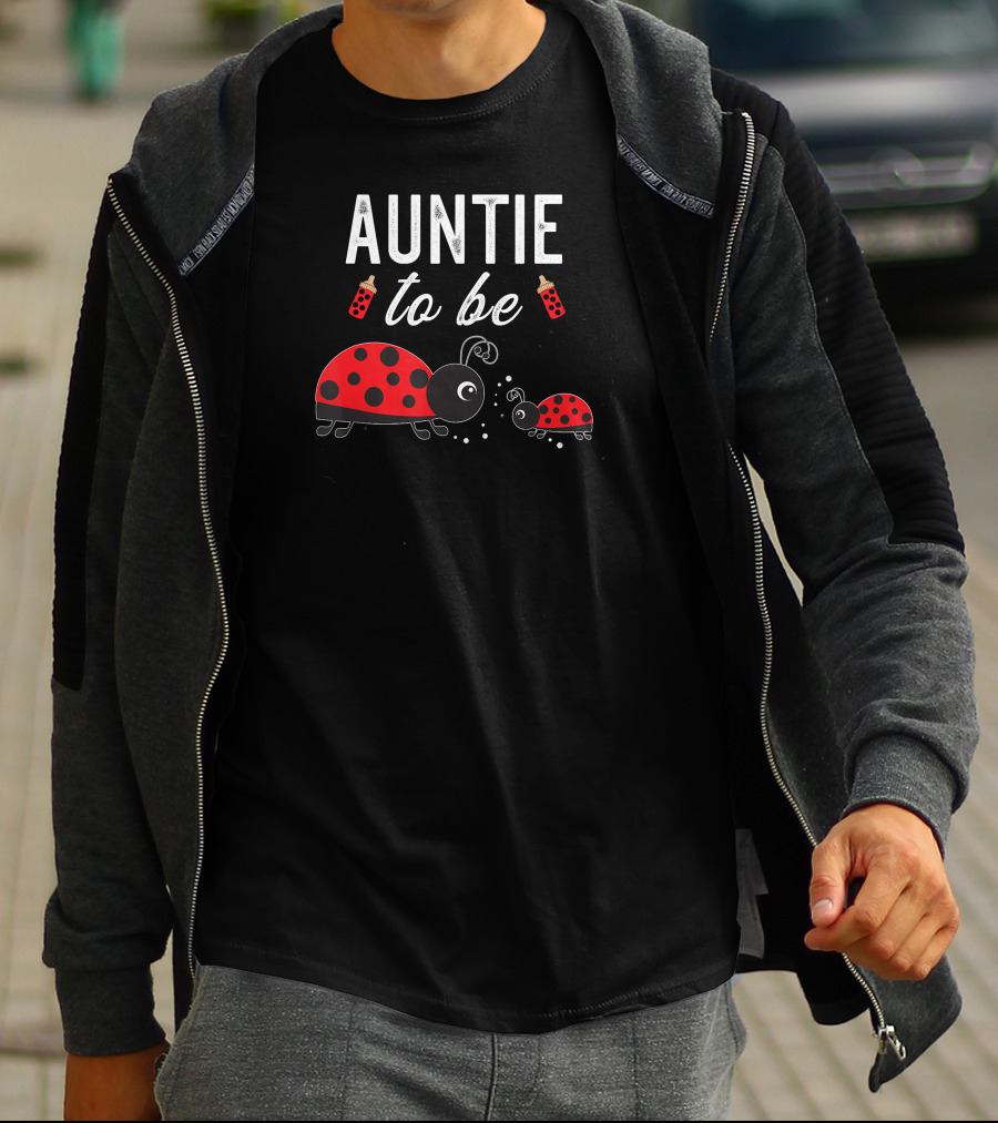 Auntie To Be Ladybug Baby Shower With Red Baby Bottles T-Shirt