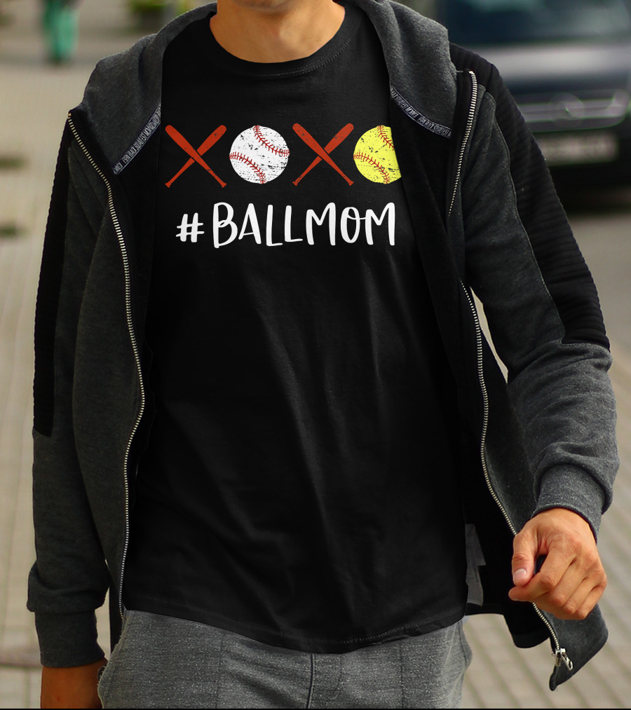 Ball Mom Baseball Softball XOXO T-Shirt
