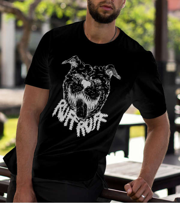 Ruff Ruff Fierce Dog Illustration With Aggressive Expression T-Shirt