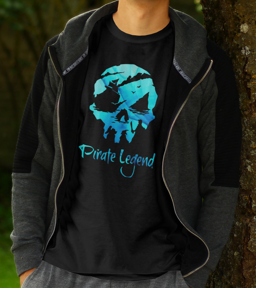 Pirate Legend Skull With Blue Ocean T-Shirt