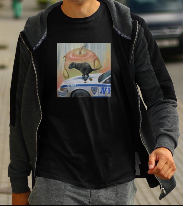 NYC Police Car With Black Dog And Apple Background T-Shirt
