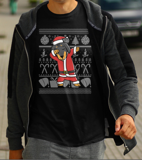 Santa Dachshund Dabbing Dance With Christmas Patterns And Candy Canes T-Shirt