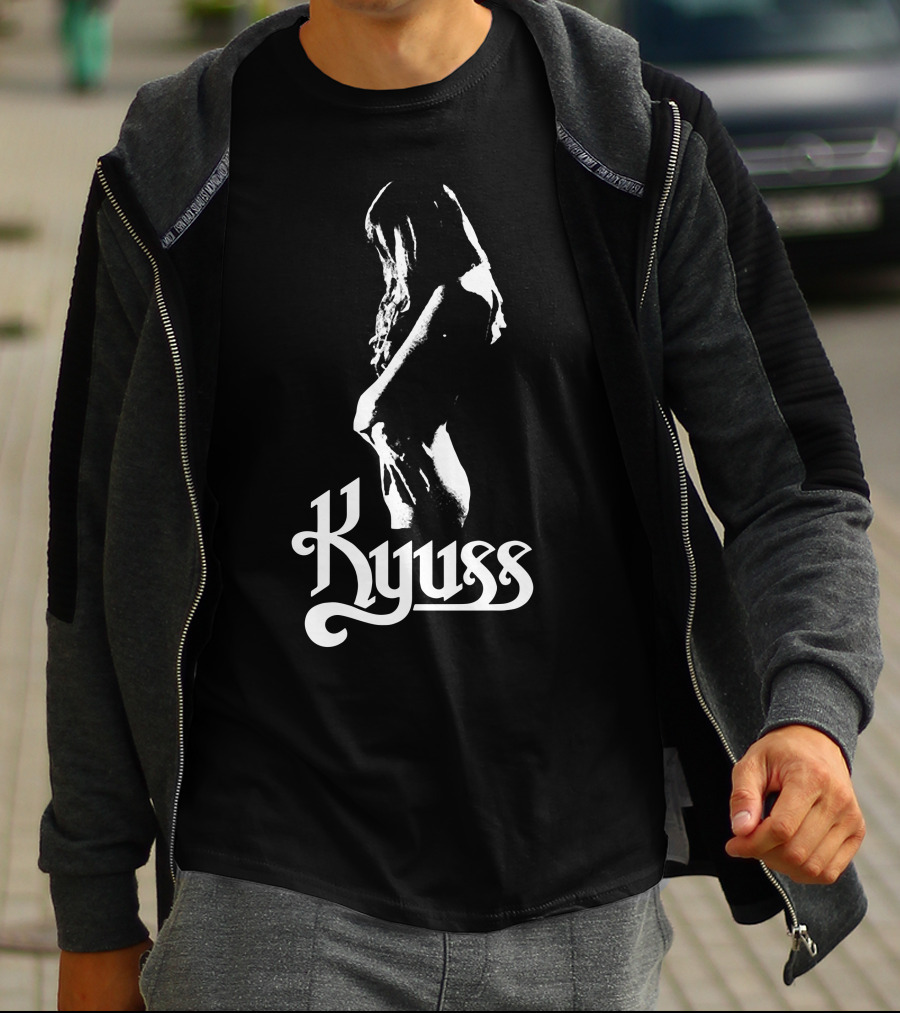 Kyuss Music Band Vintage A Girl Monochrome T-Shirt