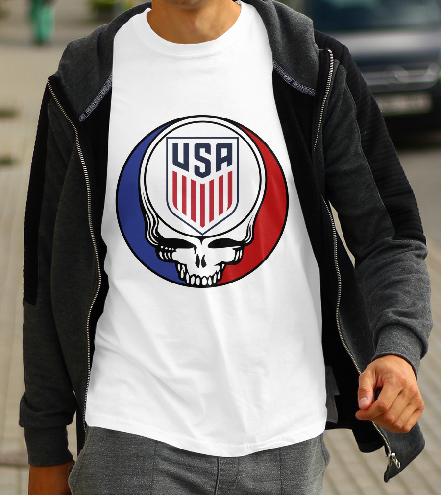 USA Soccer Grateful Dead Skull Logo Red Blue Badge T-Shirt
