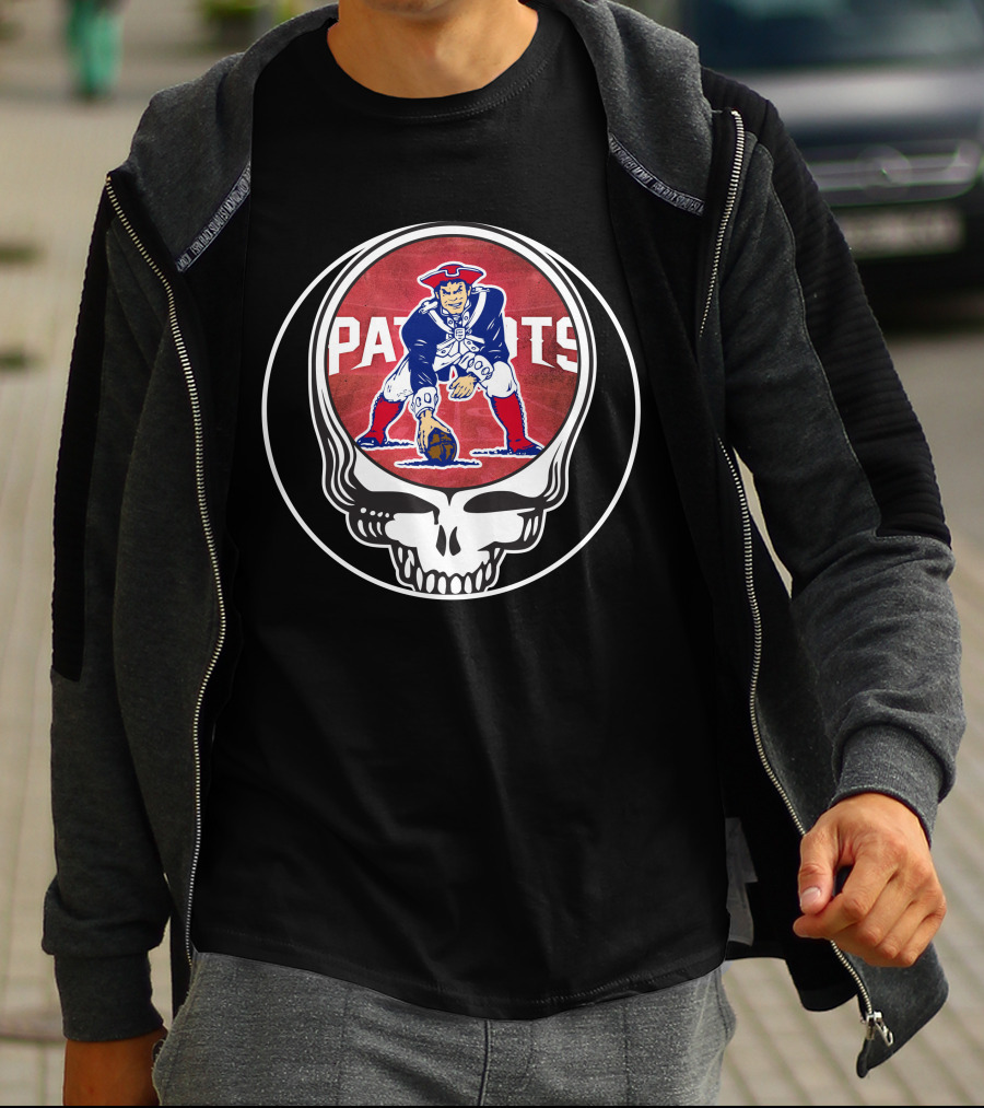 Patriots New England Skull Grateful Dead T-Shirt