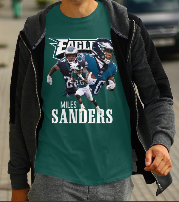 Eagles MS26 Running Back Action Play T-Shirt