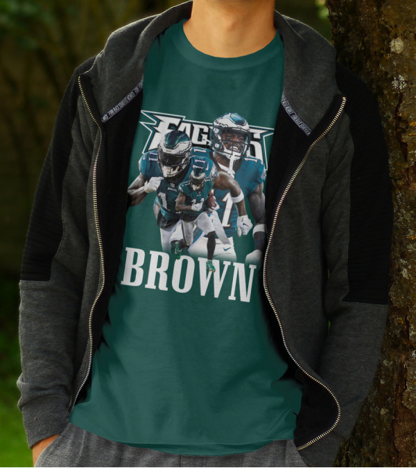 Philadelphia Eagles AJB11 Football Action Collage T-Shirt