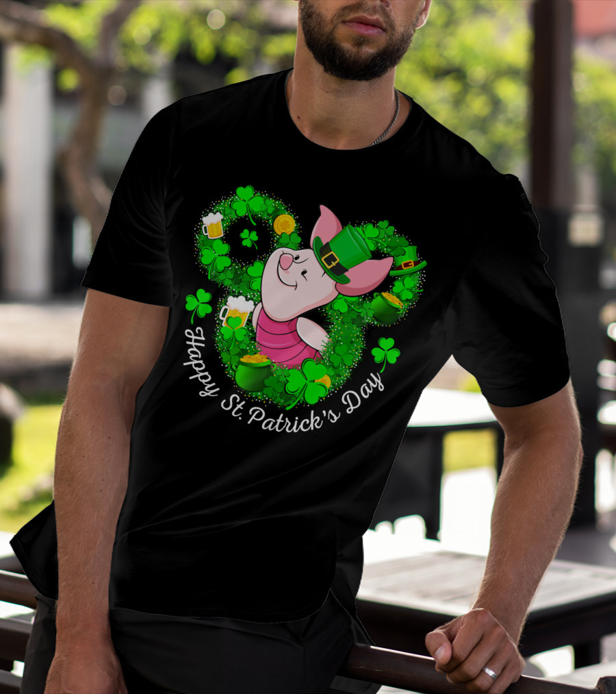 Happy St. Patrick's Day Piglet Shamrocks And Beer T-Shirt