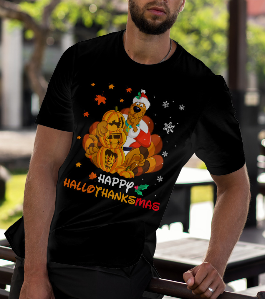 Happy Hallothanksmas Scooby-Doo Pumpkin Santa Hat T-Shirt