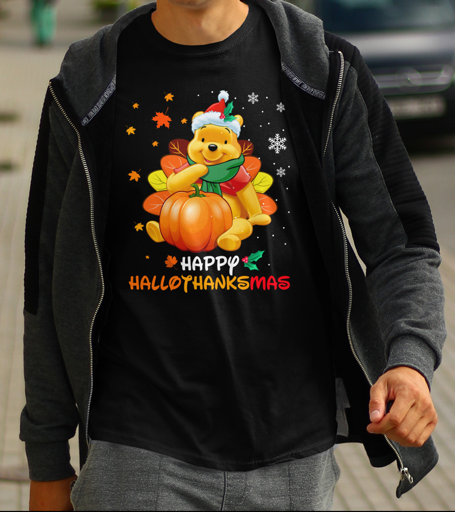 Happy Hallothanksmas Pooh Pumpkin Santa Hat Snowflakes T-Shirt