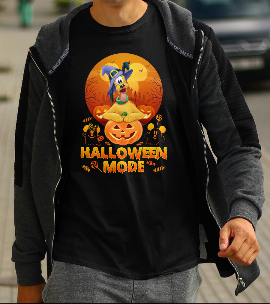 Pluto Halloween Mode With Witch Hat And Pumpkin Decorations T-Shirt