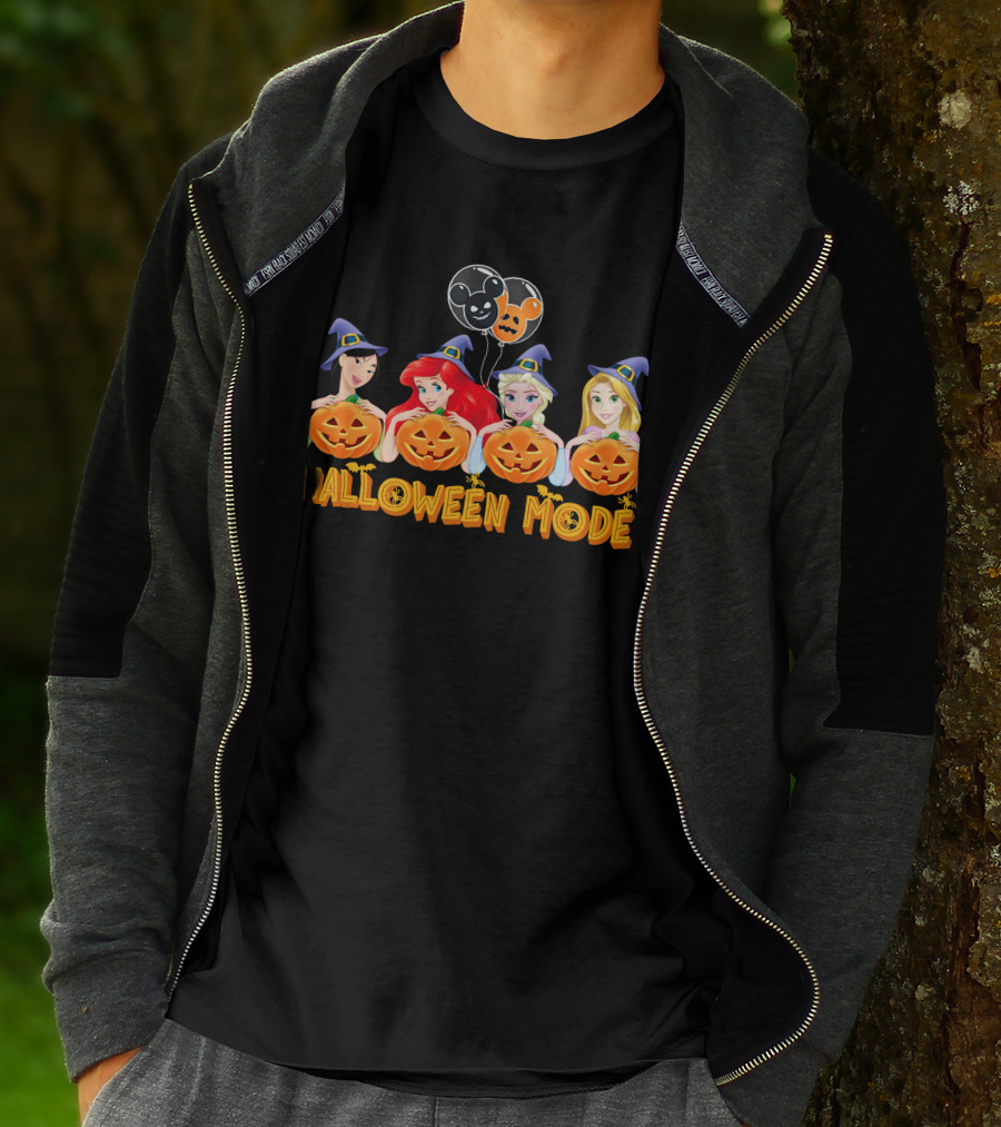 Halloween Mode Princess Characters With Pumpkins And Mickey Balloons T-Shirt