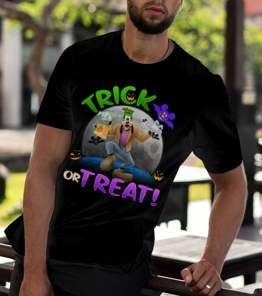 Trick Or Treat Goofy Halloween Moon Bat Pumpkin T-Shirt