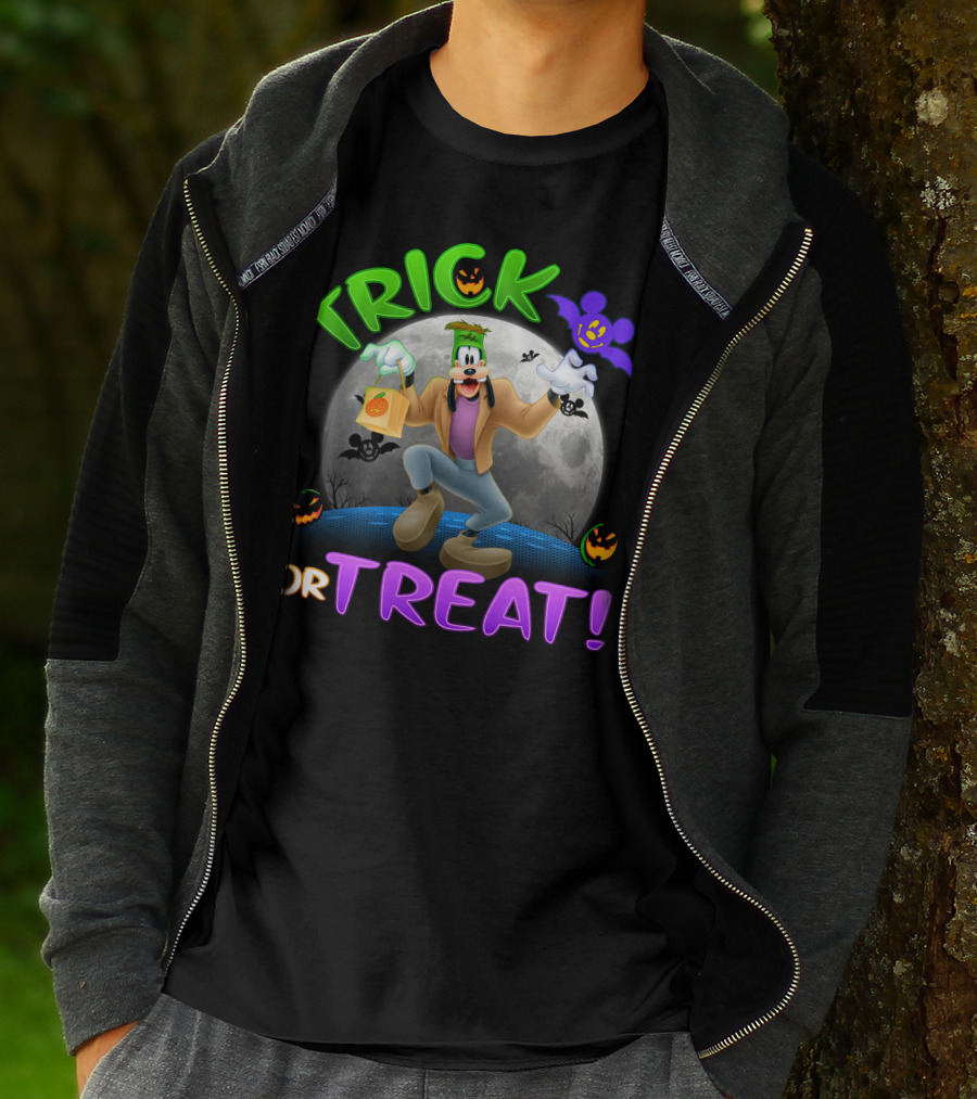 Trick Or Treat Goofy Halloween Moon Bat Pumpkin T-Shirt