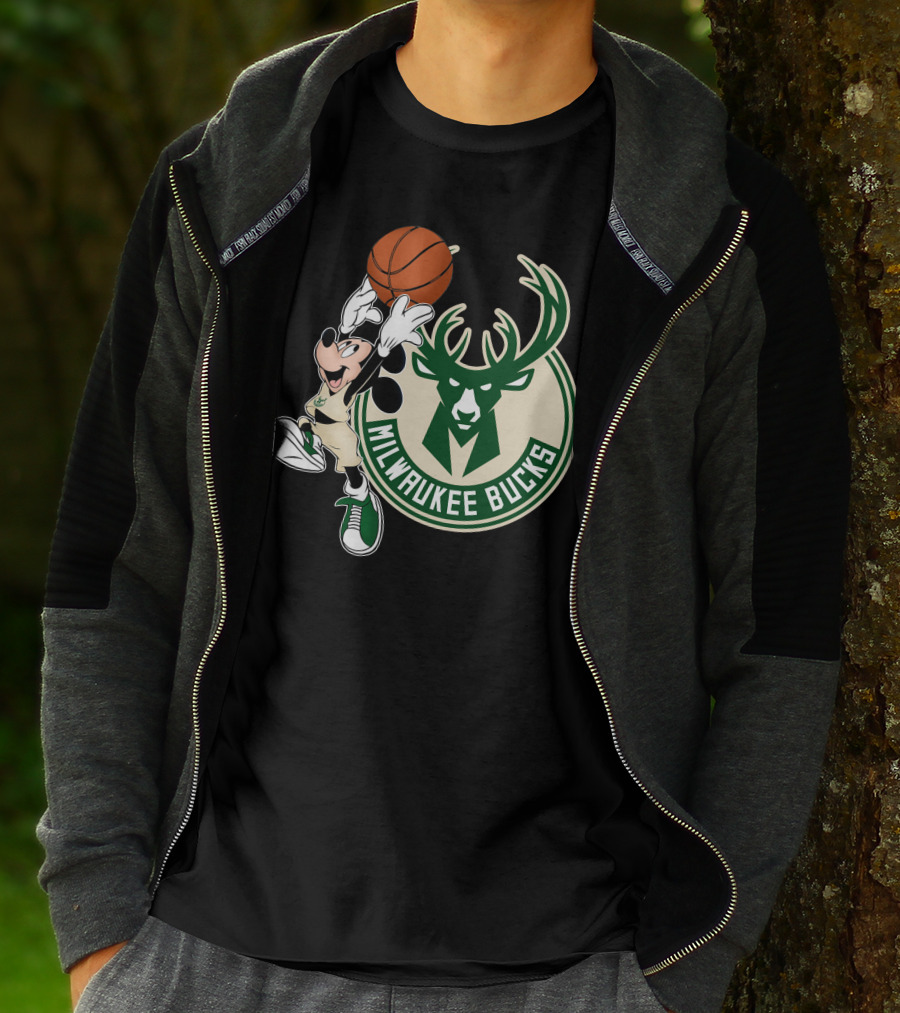 Mickey Milwaukee Bucks Basketball T-Shirt