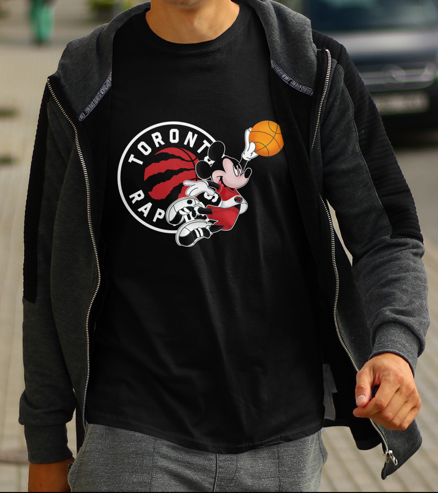Toronto Raptors Mickey Basketball Dunk T-Shirt