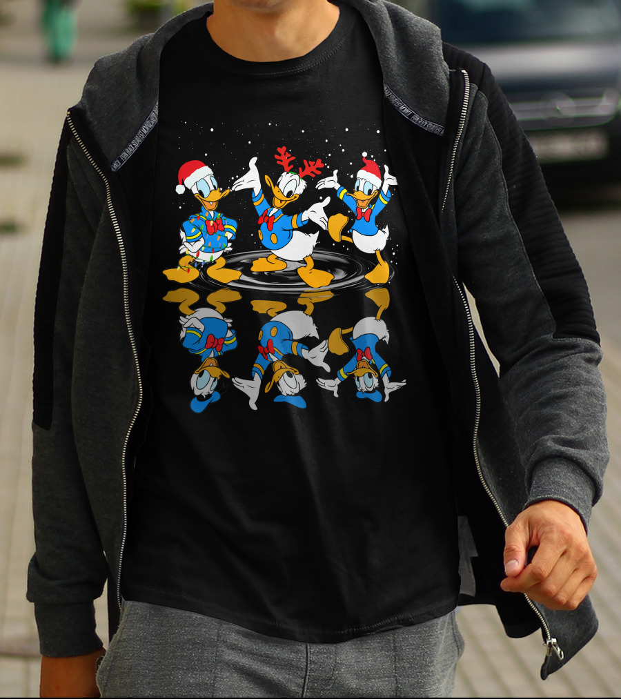 Donald Duck Holiday Reflections T-Shirt