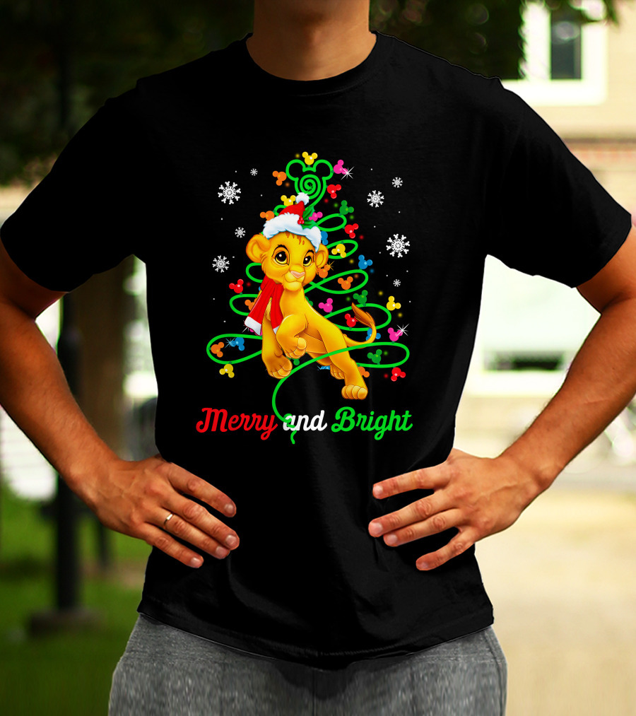 Merry And Bright Simba Christmas Snowflakes Santa Hat T-Shirt