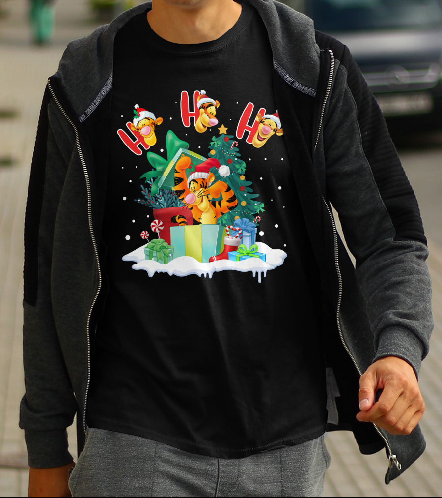 Tigger Ho Ho Ho Christmas Presents And Tree T-Shirt