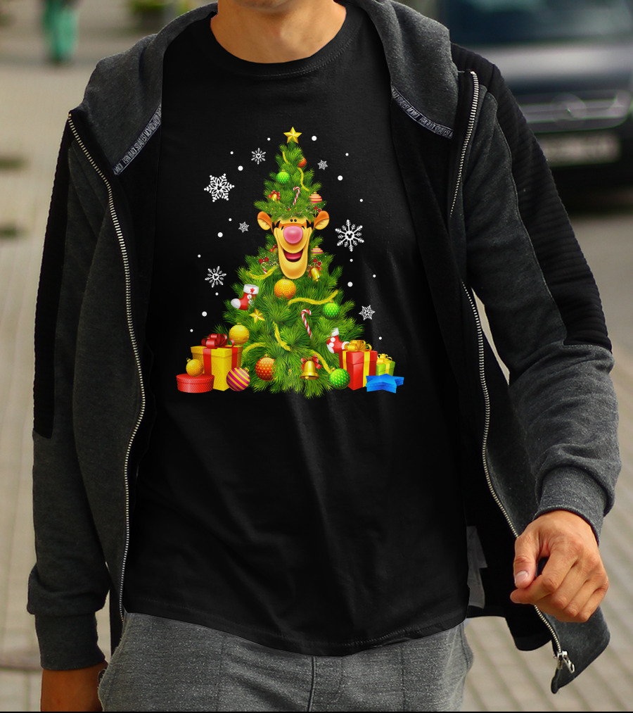 Tigger Christmas Tree With Snowflakes And Gifts T-Shirt