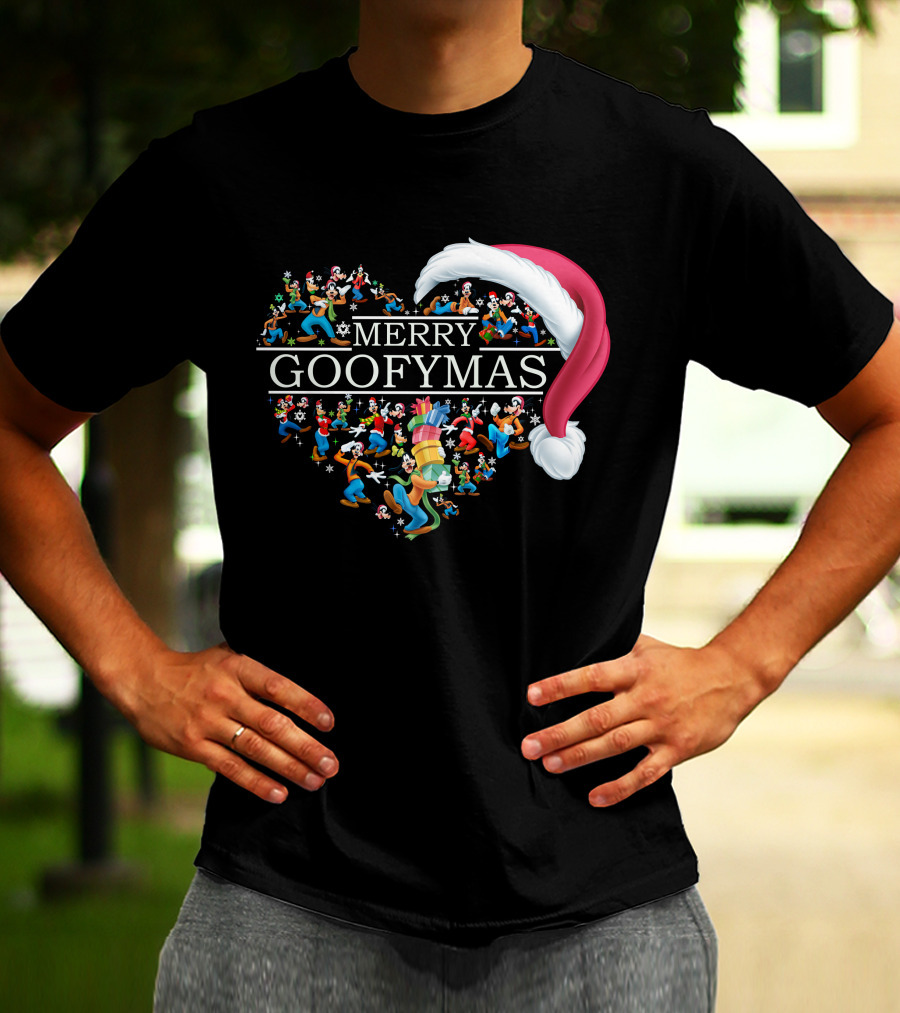 Merry Goofymas Santa Hat Heart Design With Goofy Characters T-Shirt